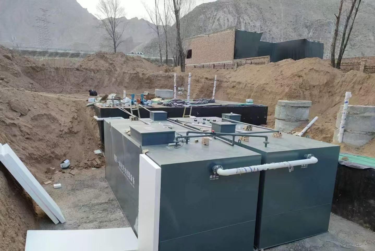 蒙自一体化污水处理设备